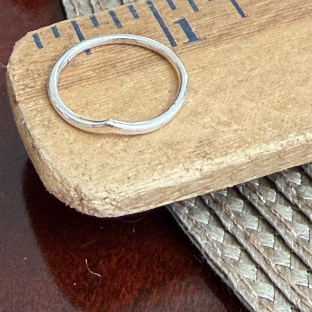 925 Sterling Silver Ring Size 6.5
